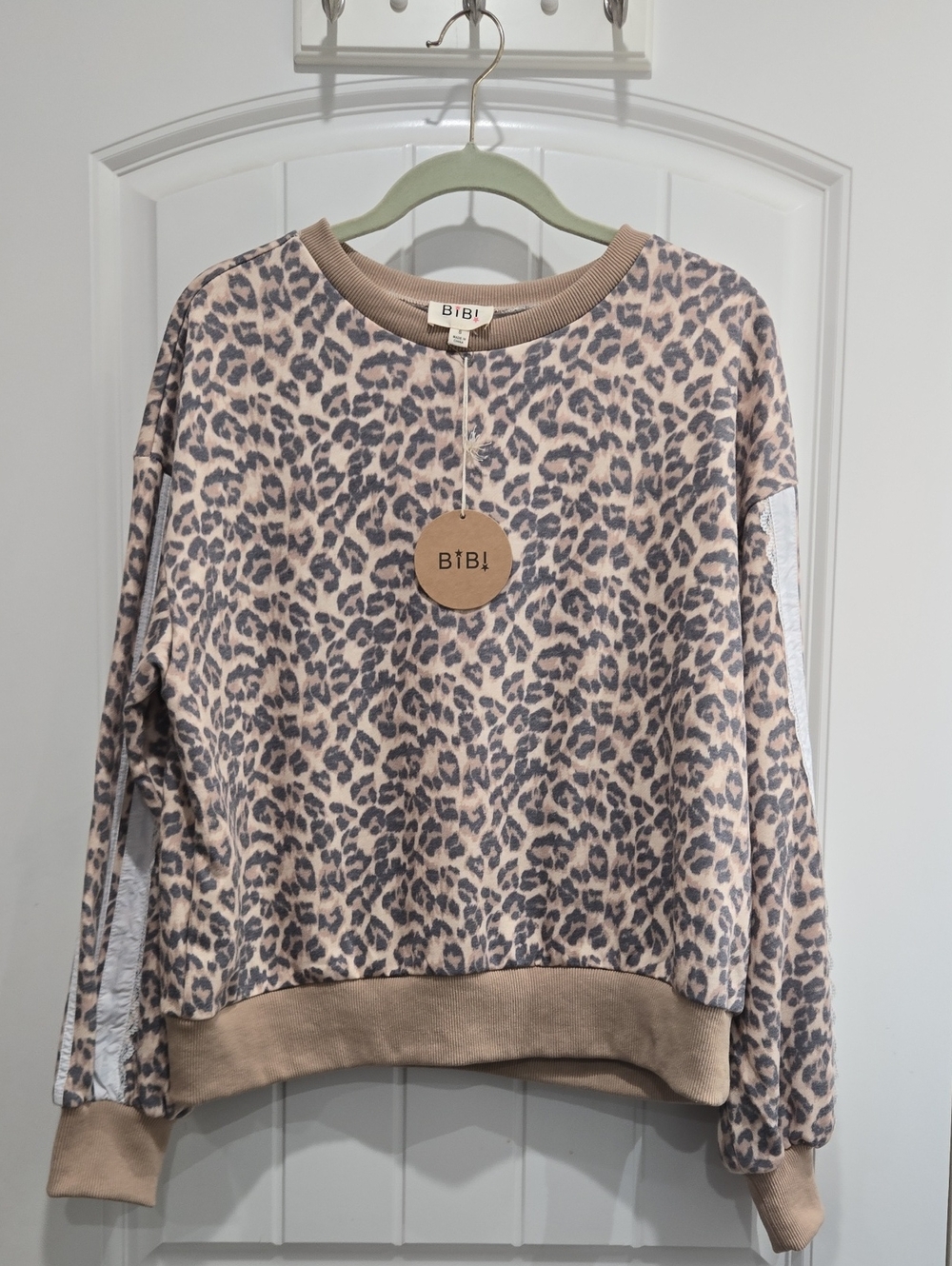 BiBi Tan & Gray Leopard Print Crewneck Sweater